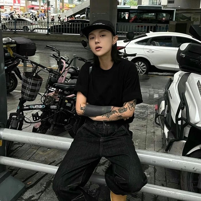 Attitude Girl Pic For DP attitude vibe