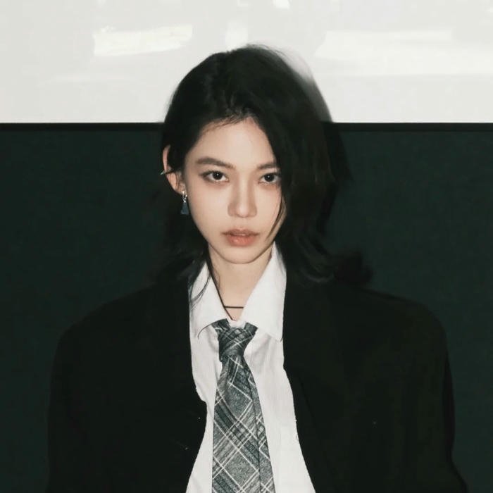 Attitude Girl Pic For DP sharp