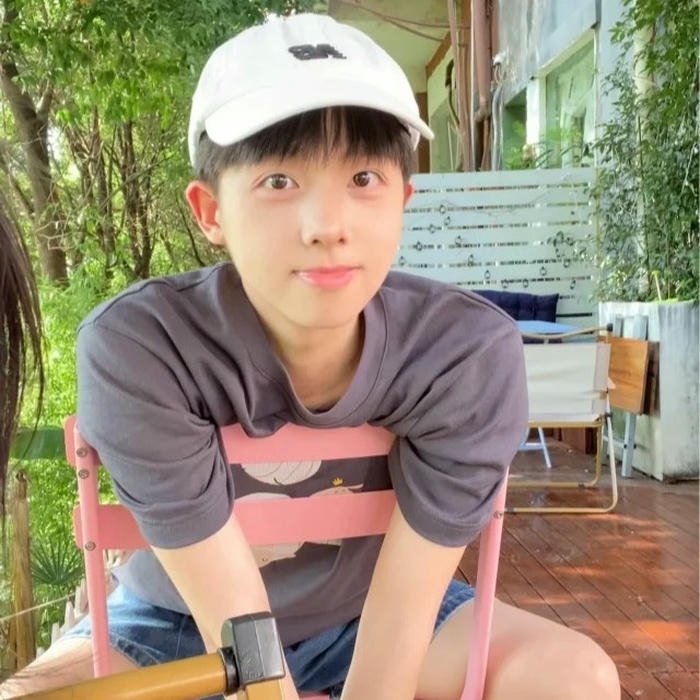 Cute DP Boy cute look