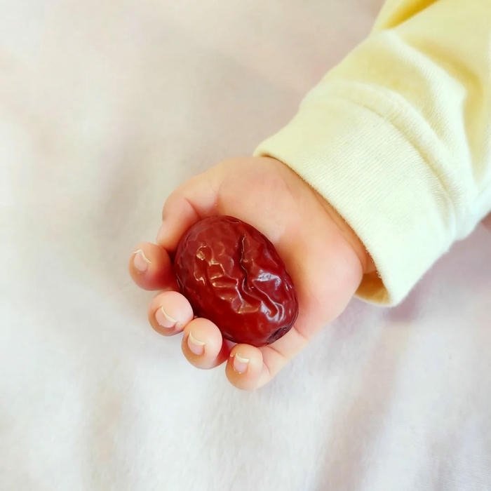 Cute Hand for DP Pic vibe