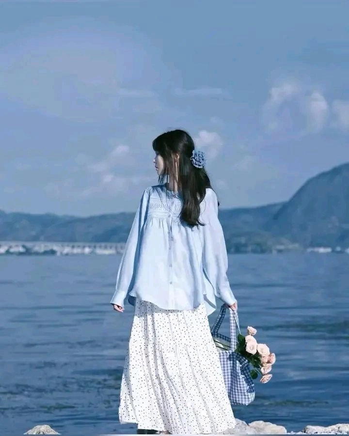 deep alone girl dp 