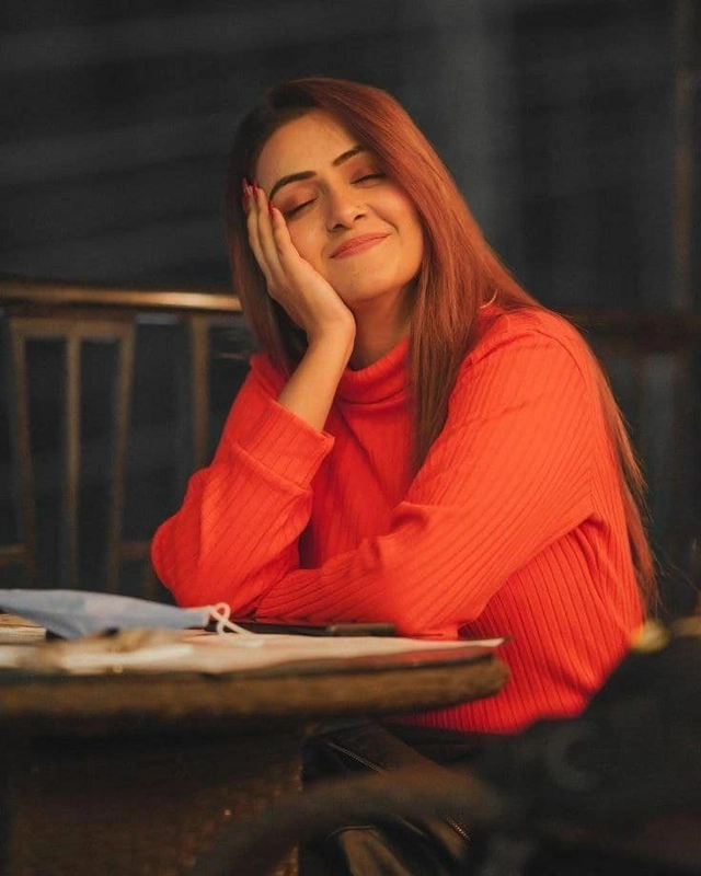 cute girl hd images for whatsapp dp