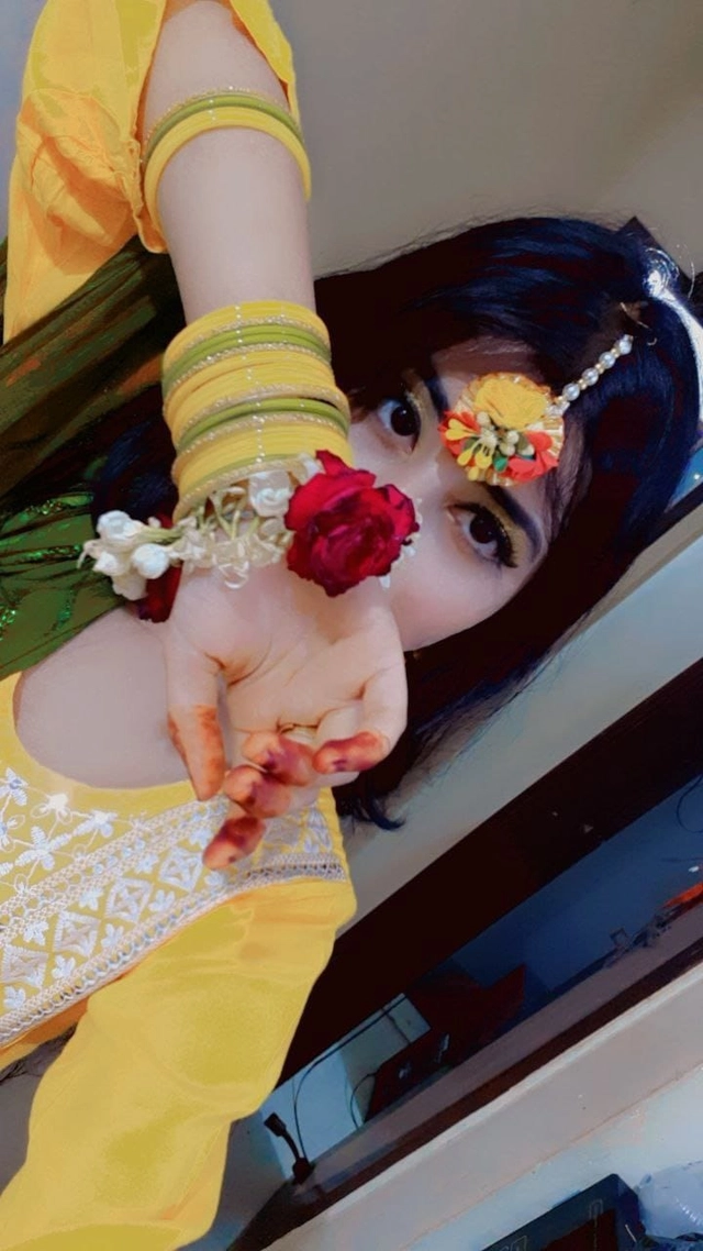 cute girl dp for whatsapp