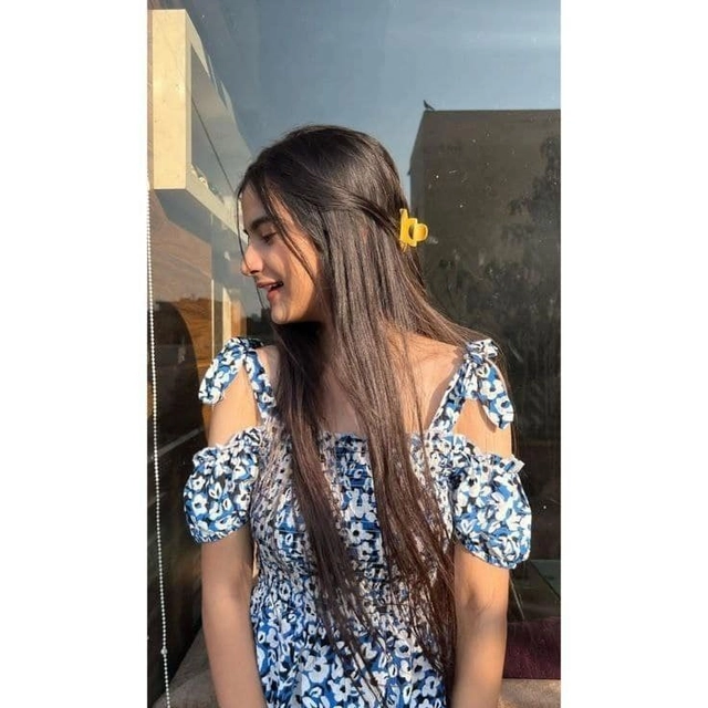 cute girl pic for dp instagram