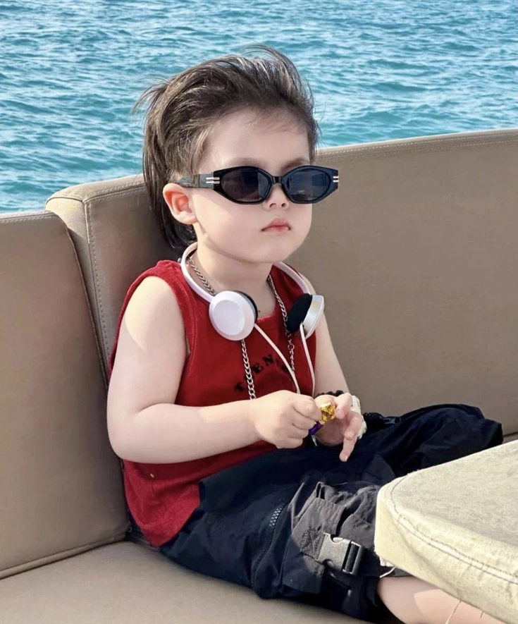 best cute baby boy dp