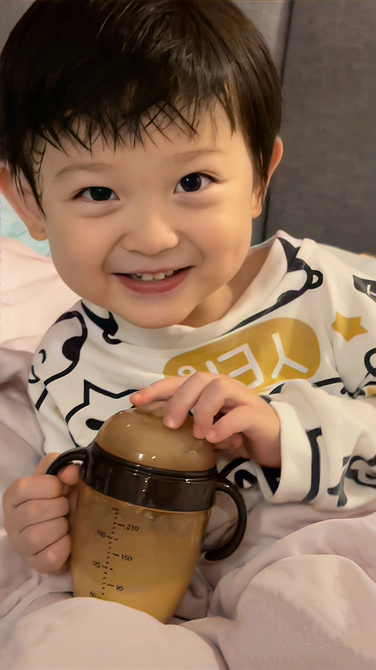 cute baby boy dp​