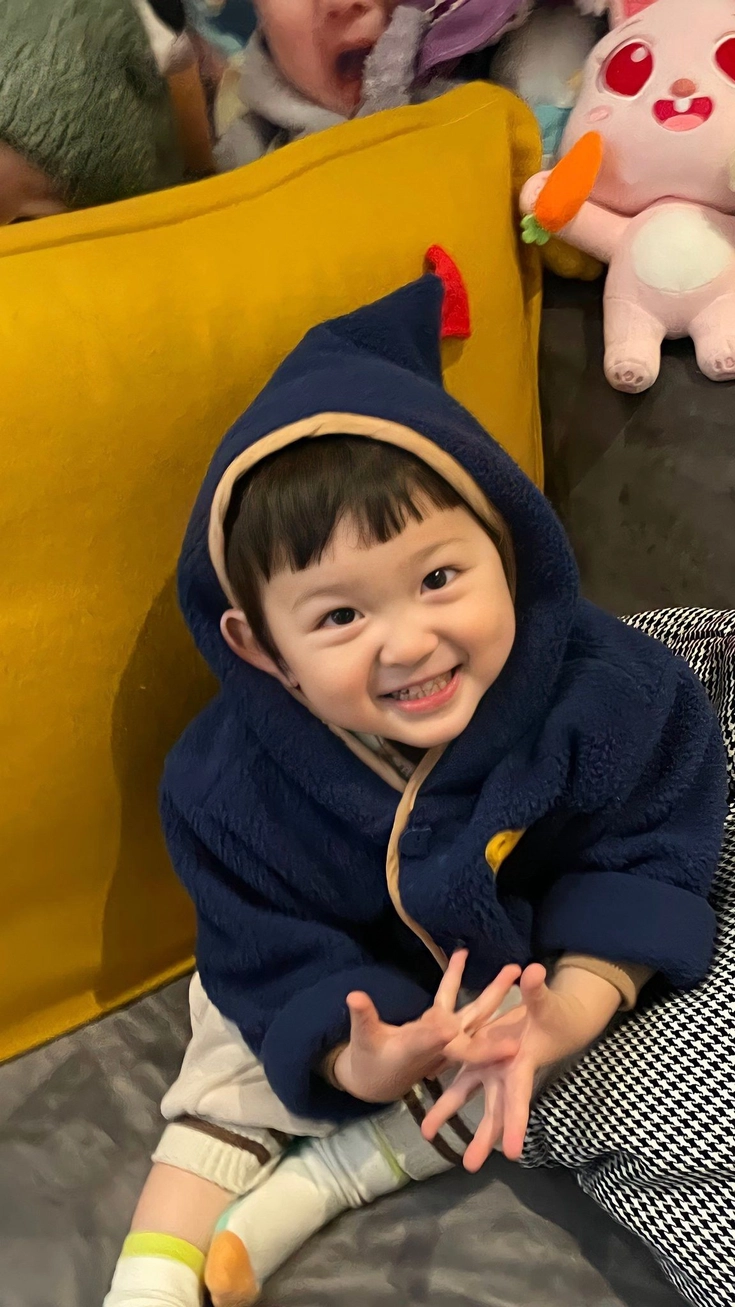 baby boy kute dp​