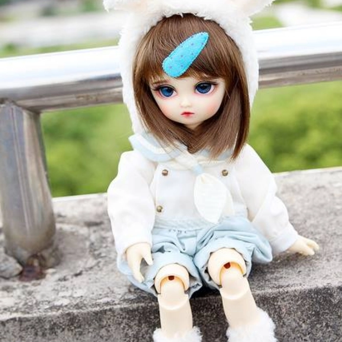 cute barbie doll dp