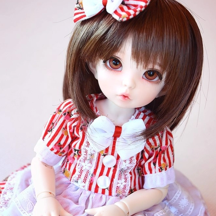 doll cute dp