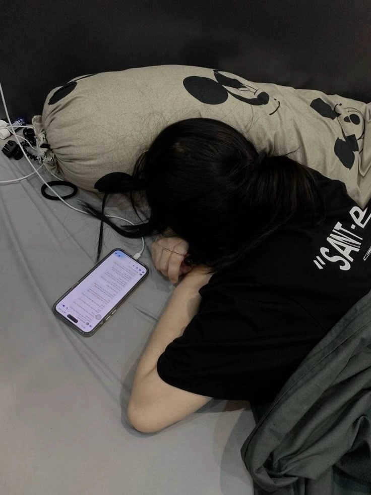 broken heart sad girl