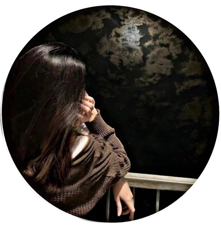 whatsapp sad dp for girls 