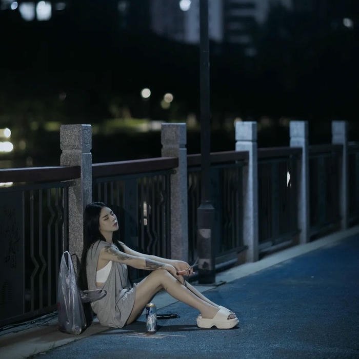 Alone Girl DP aesthetic