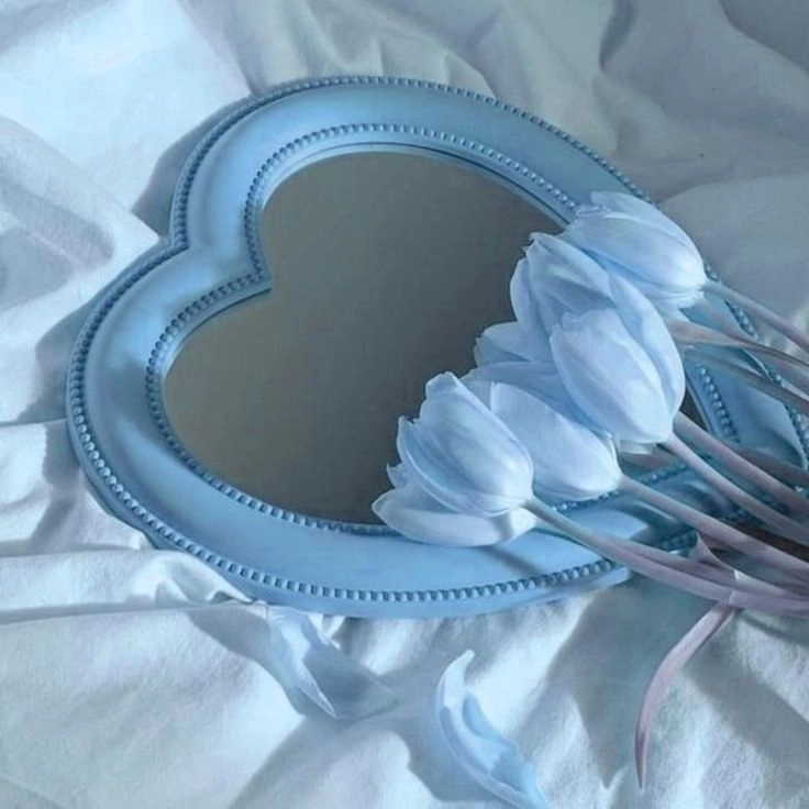 Love Blue DP