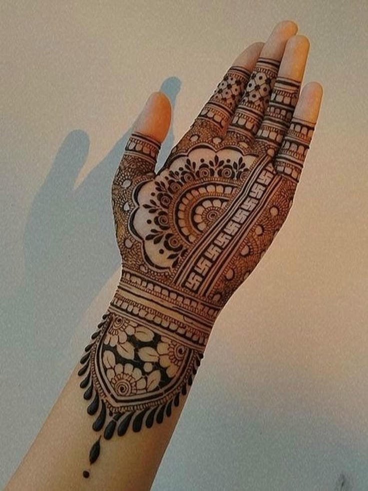 Mehendi Design for Girls stylish henna art