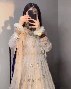 mirror selfie girl dp for facebook