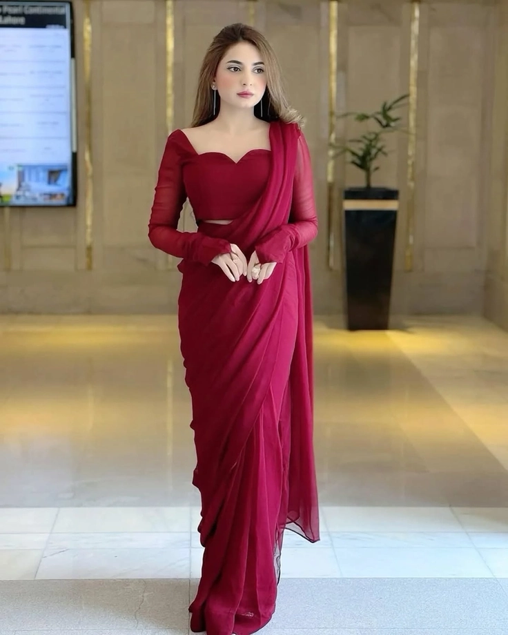dp for girl in saree