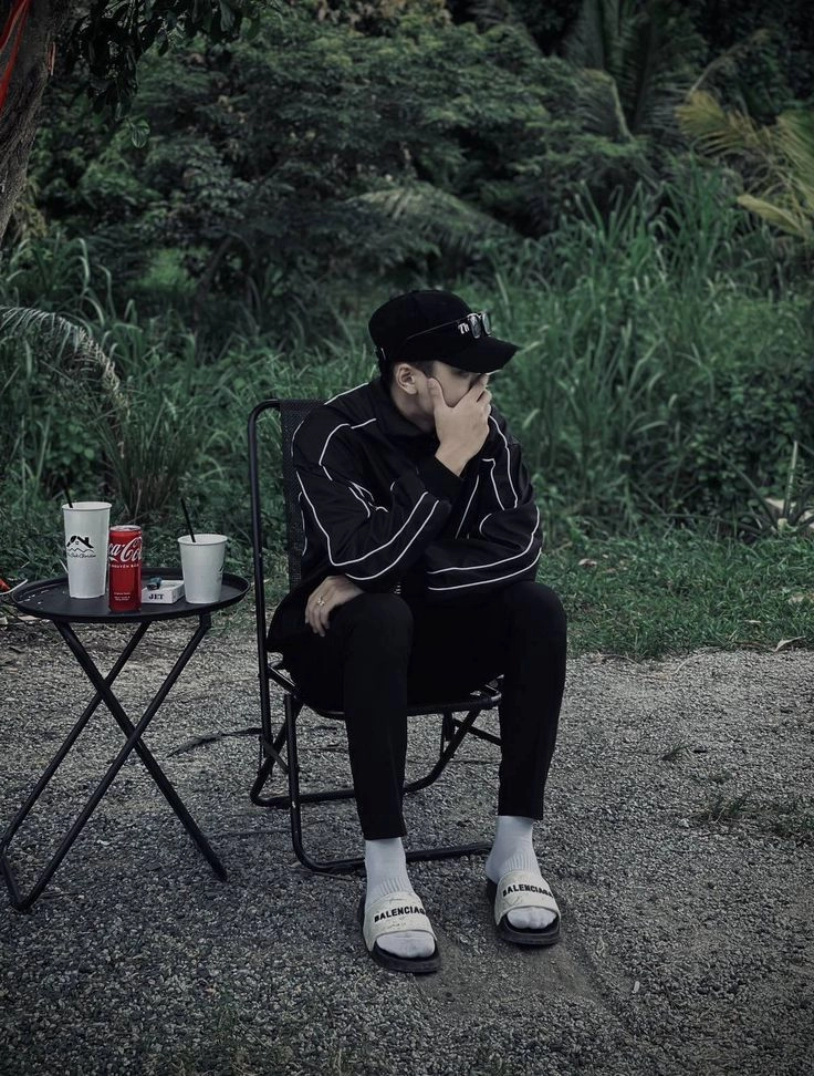 alone sad boy image