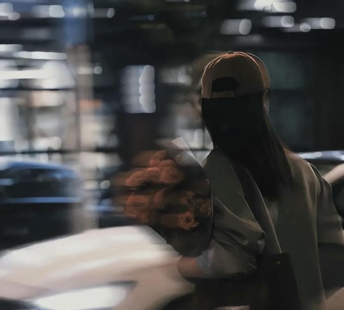blurred girl aesthetic vibe