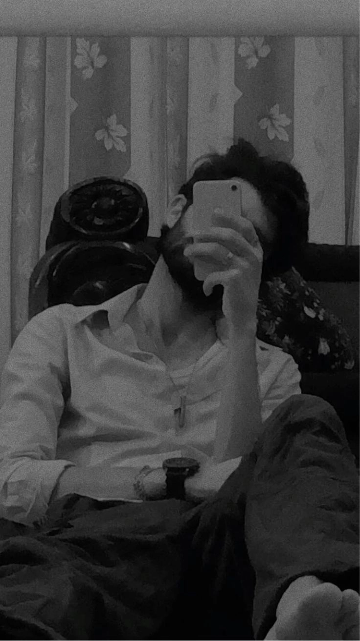emotional single boy dp