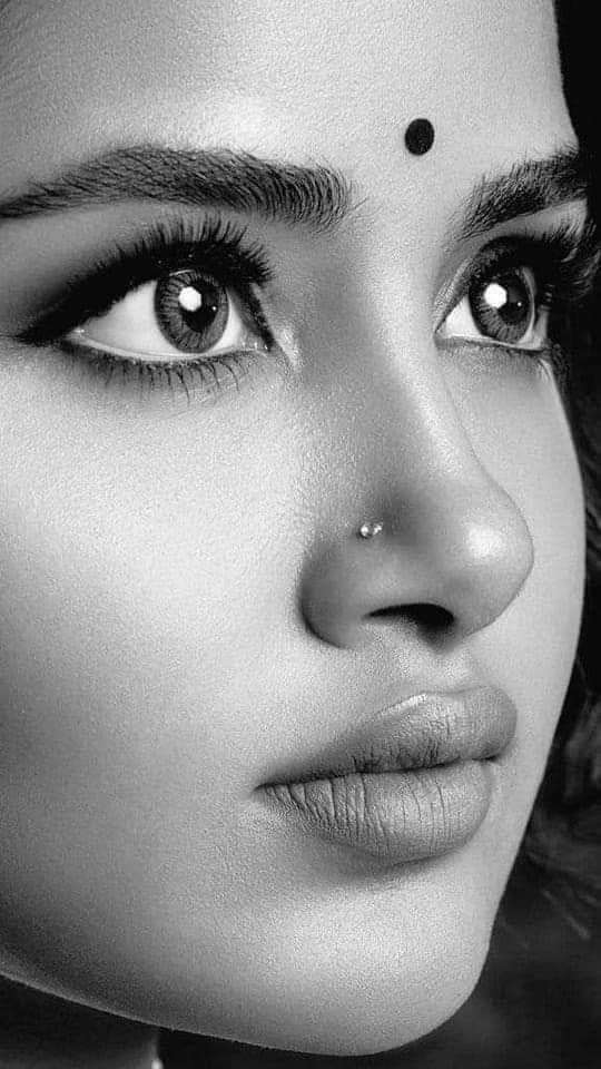 emotional eyes dp for girls