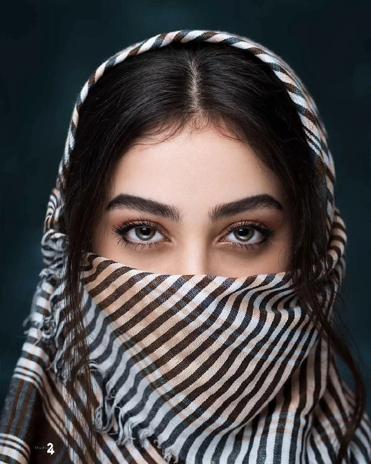 dp for fb girl eyes