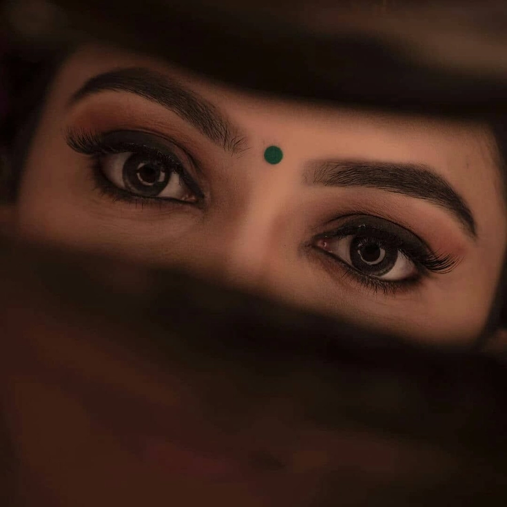 beautiful eyes girls dp for whatsapp