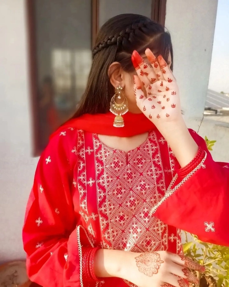 faceless girl dp