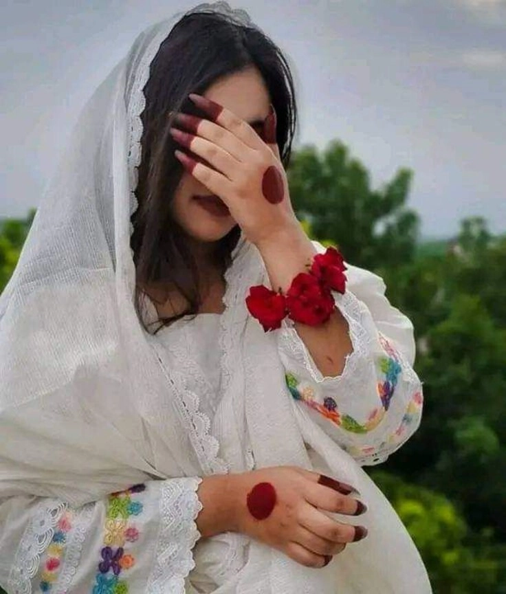 girl with face covered dp