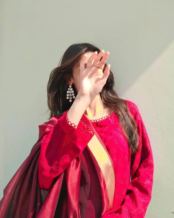 attitude dp for girls and hidden face for whatsapp