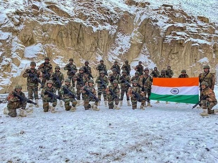 indian army salute dp