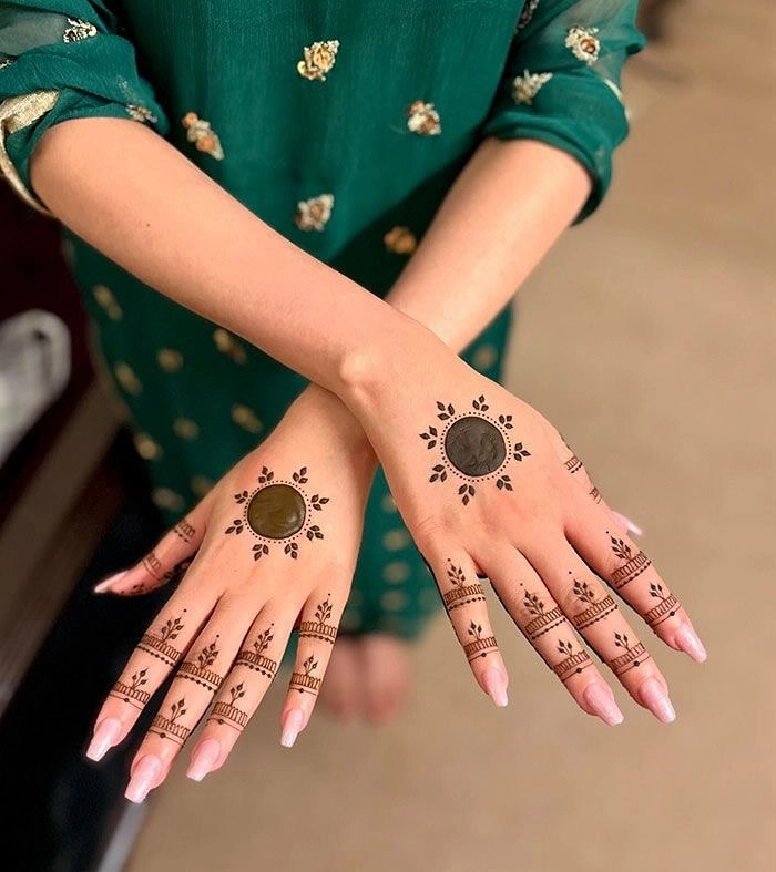 mehendi design for girls easy