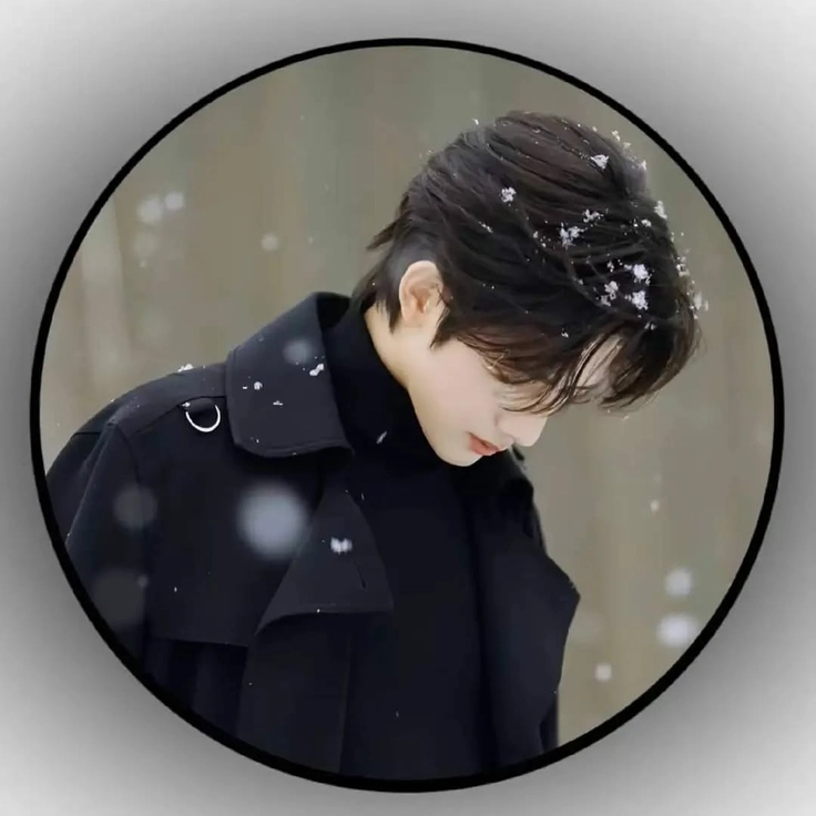 Black and white mood off dp for boy