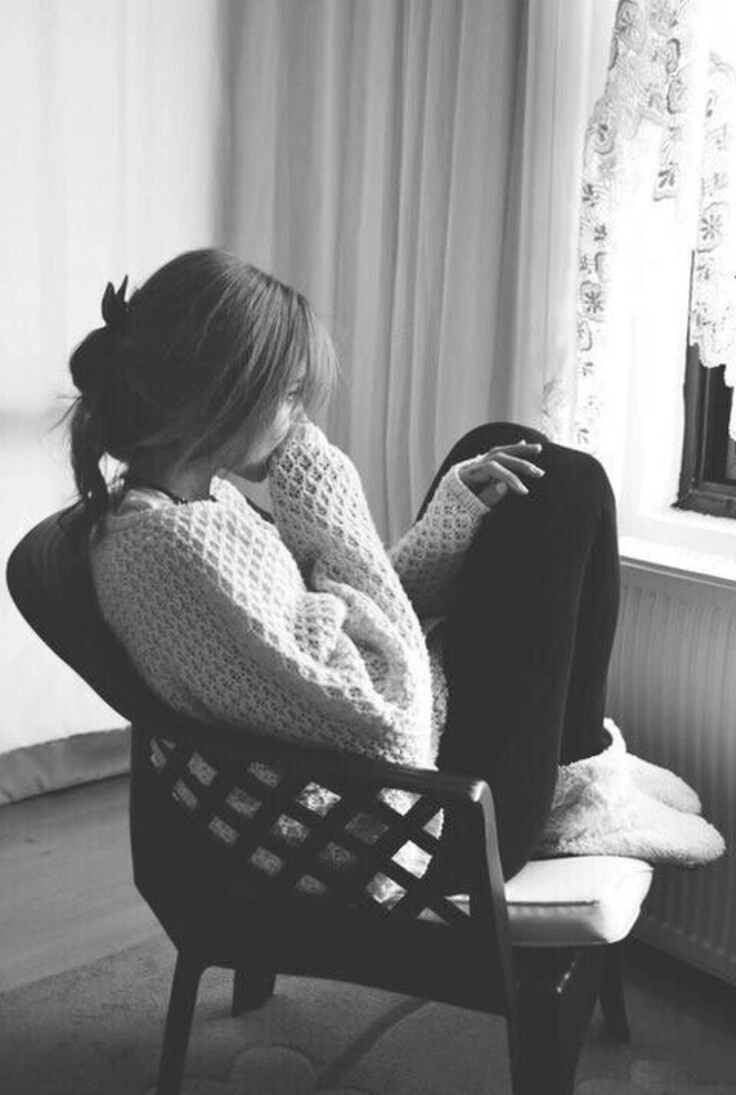 Download mood off girls pic for WhatsApp dp