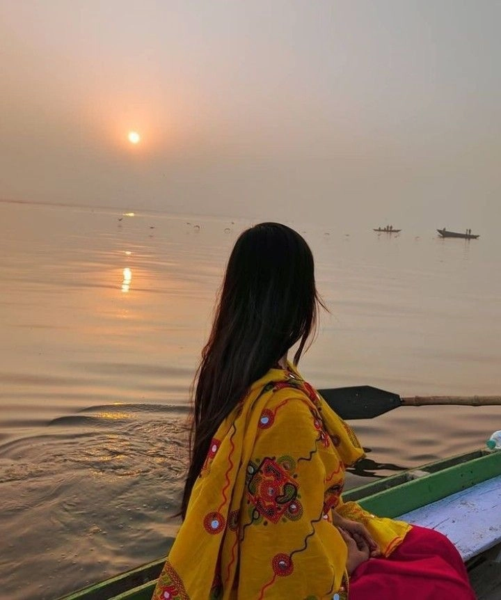 punjabi girl with flowers dp