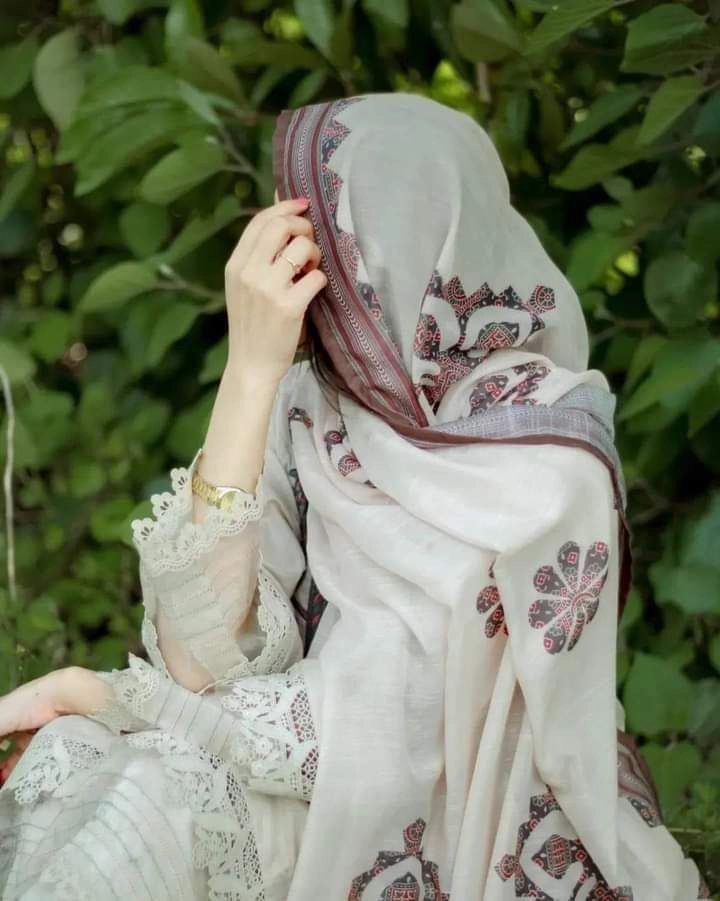 traditional punjabi girl dp