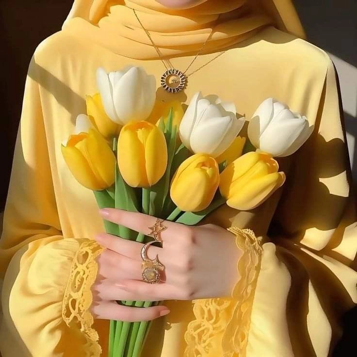 whatsapp yellow dp
