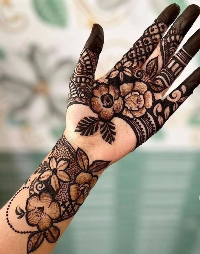 3d mehndi design back hand full arabic