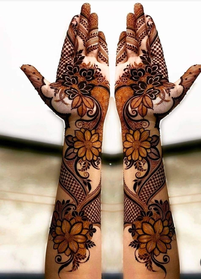3d mehndi design back hand simple
