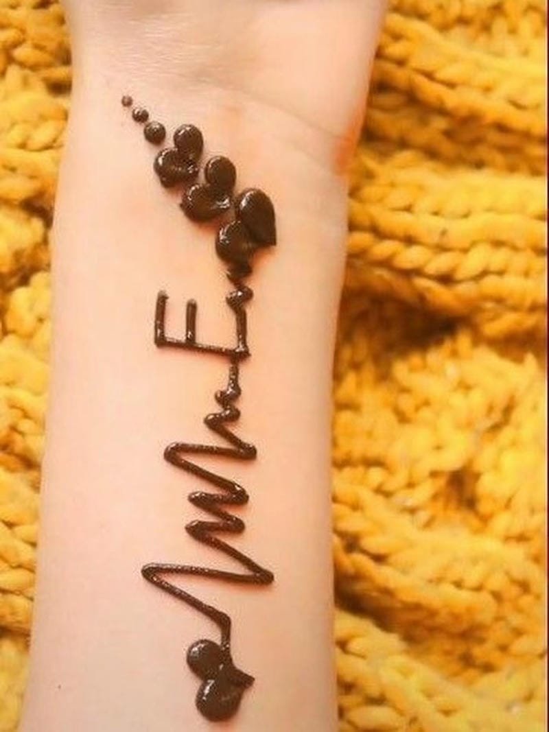 Designs E mehndi simple henna style