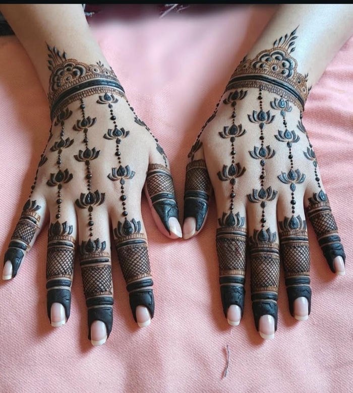 Lotus Mehndi Design Back Hand beautiful flower henna motif