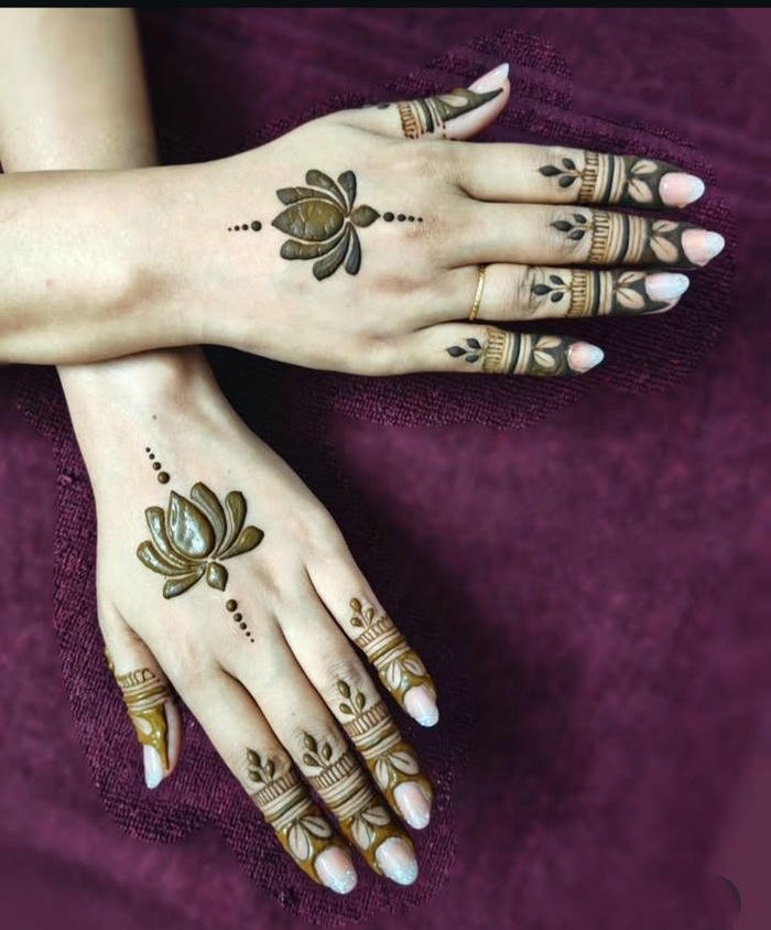 Lotus Mehndi Design Back Hand easy traditional mehndi art