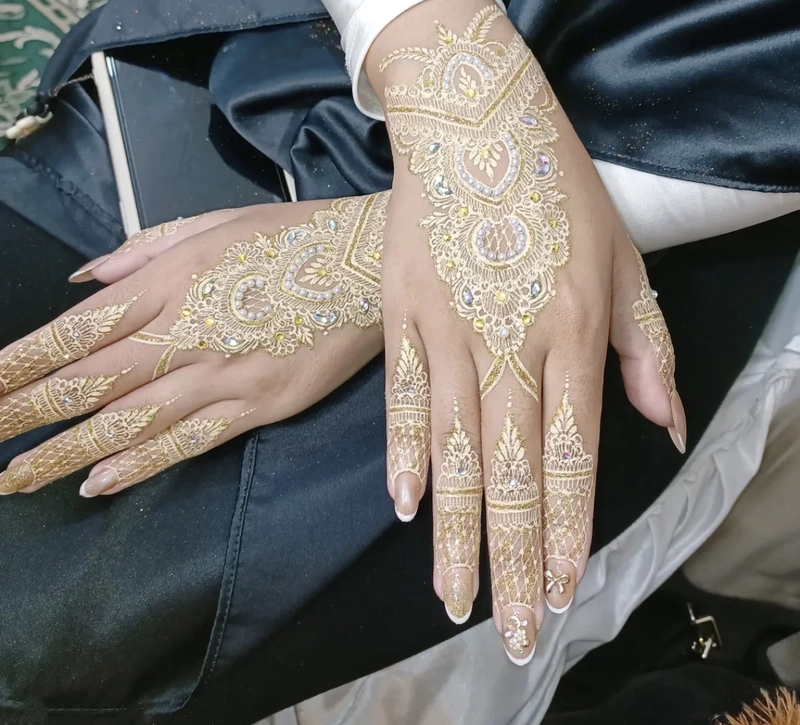 beautiful mehndi bridal stylish back hand mehndi design
