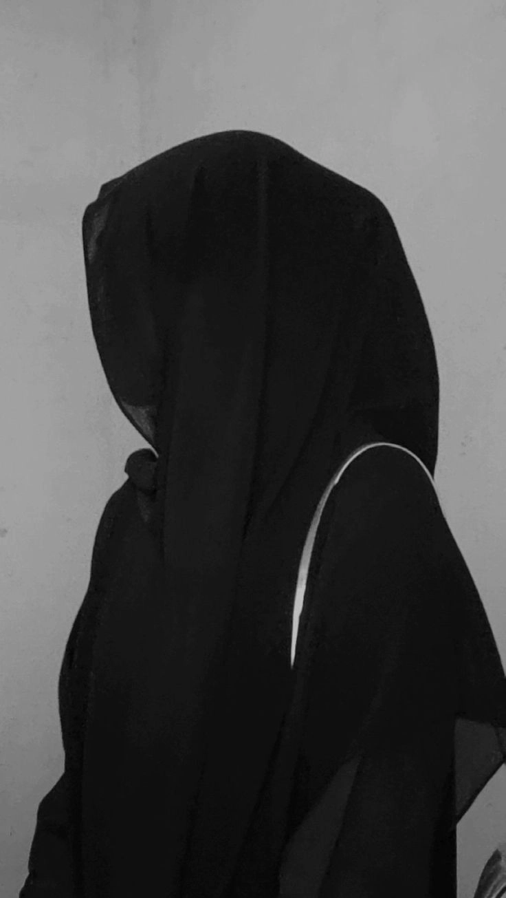 black color dp