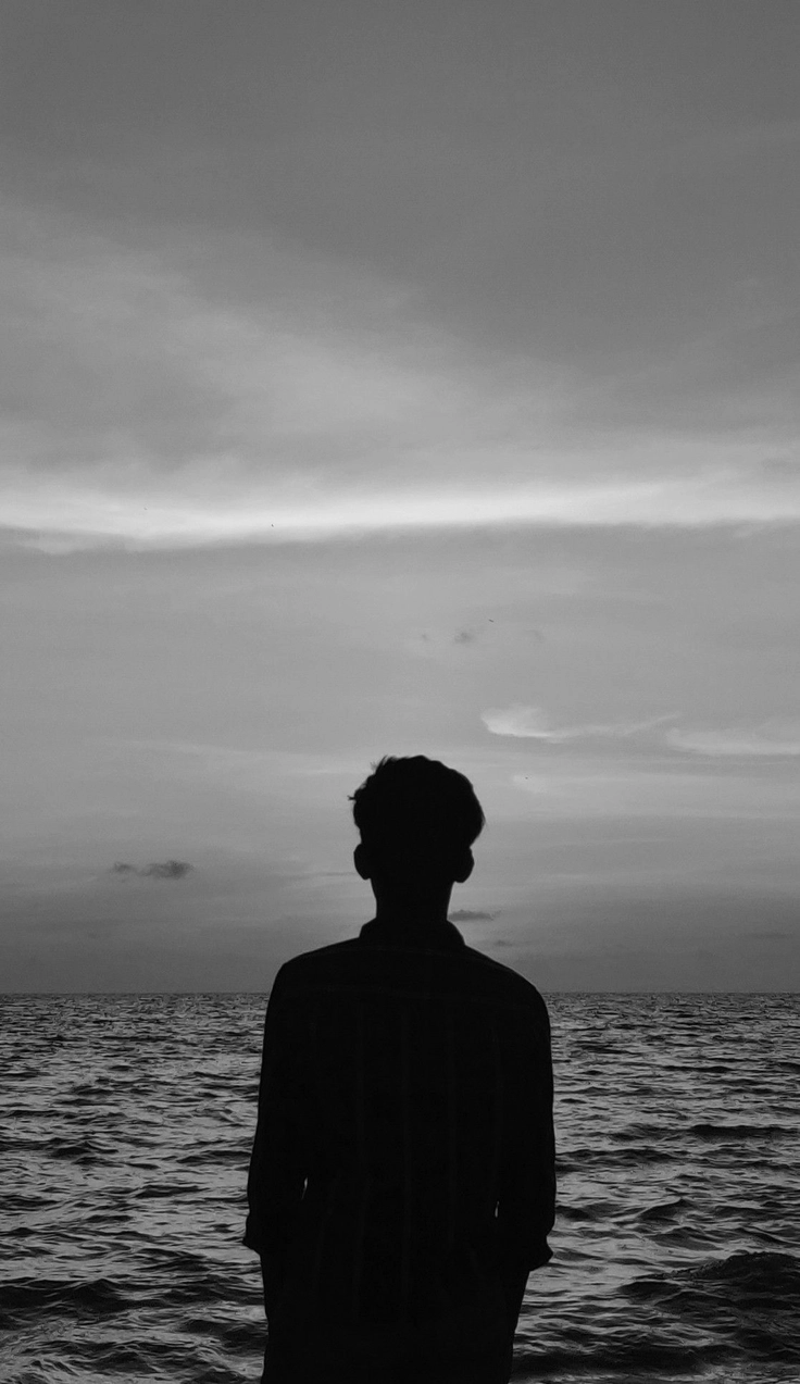 black sad dp