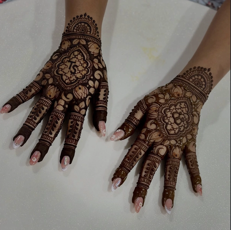 bridal mehndi flower stylish back hand mehndi design