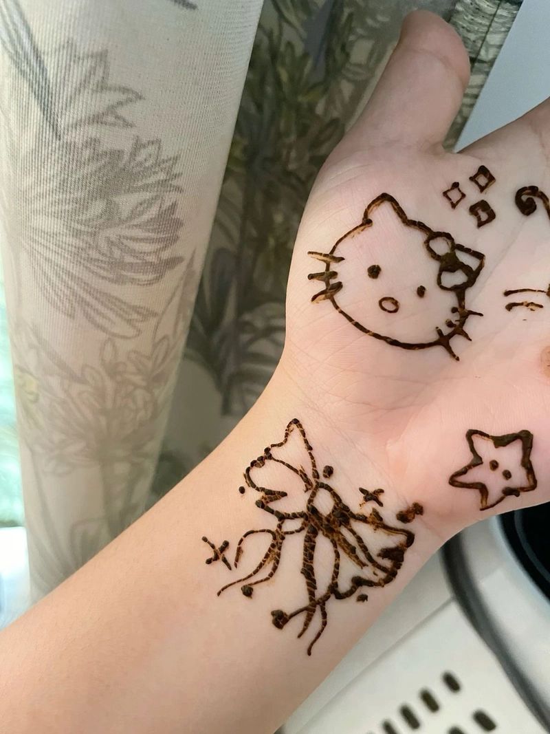 cute mehndi designs for kids