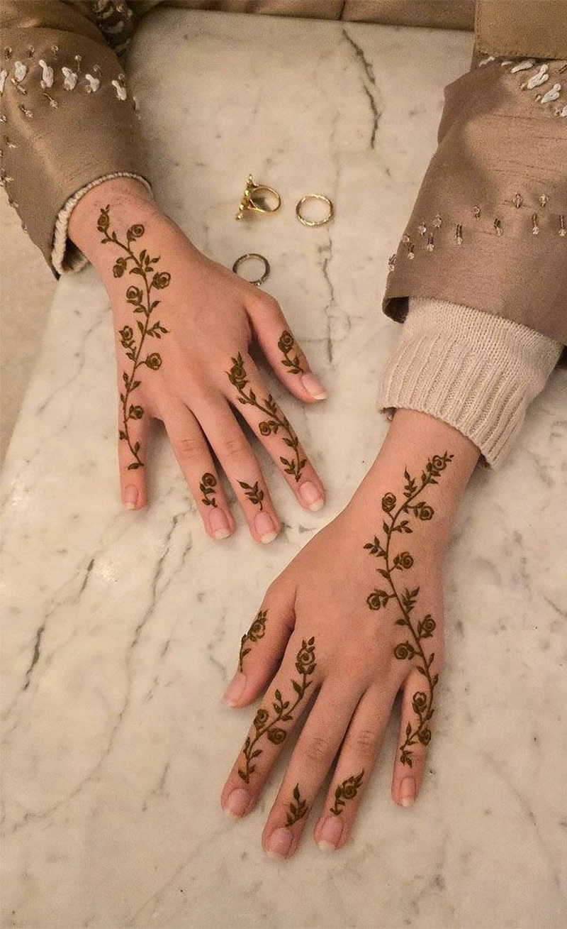 dulhan bridal khafif mehndi design