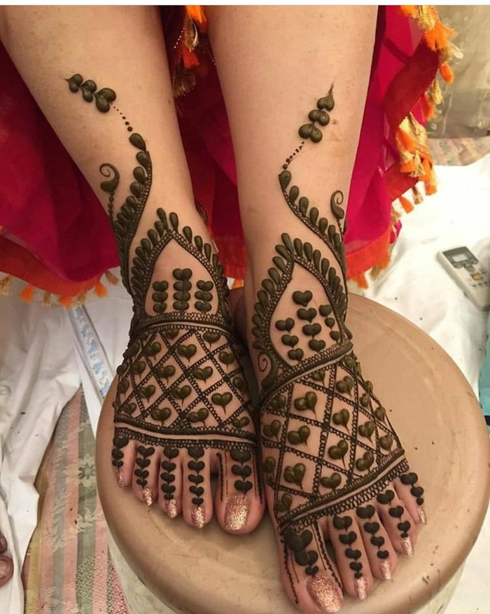 dulhan mehndi design pair ka