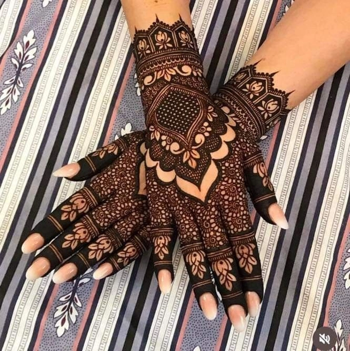 full upper hand mehndi designs