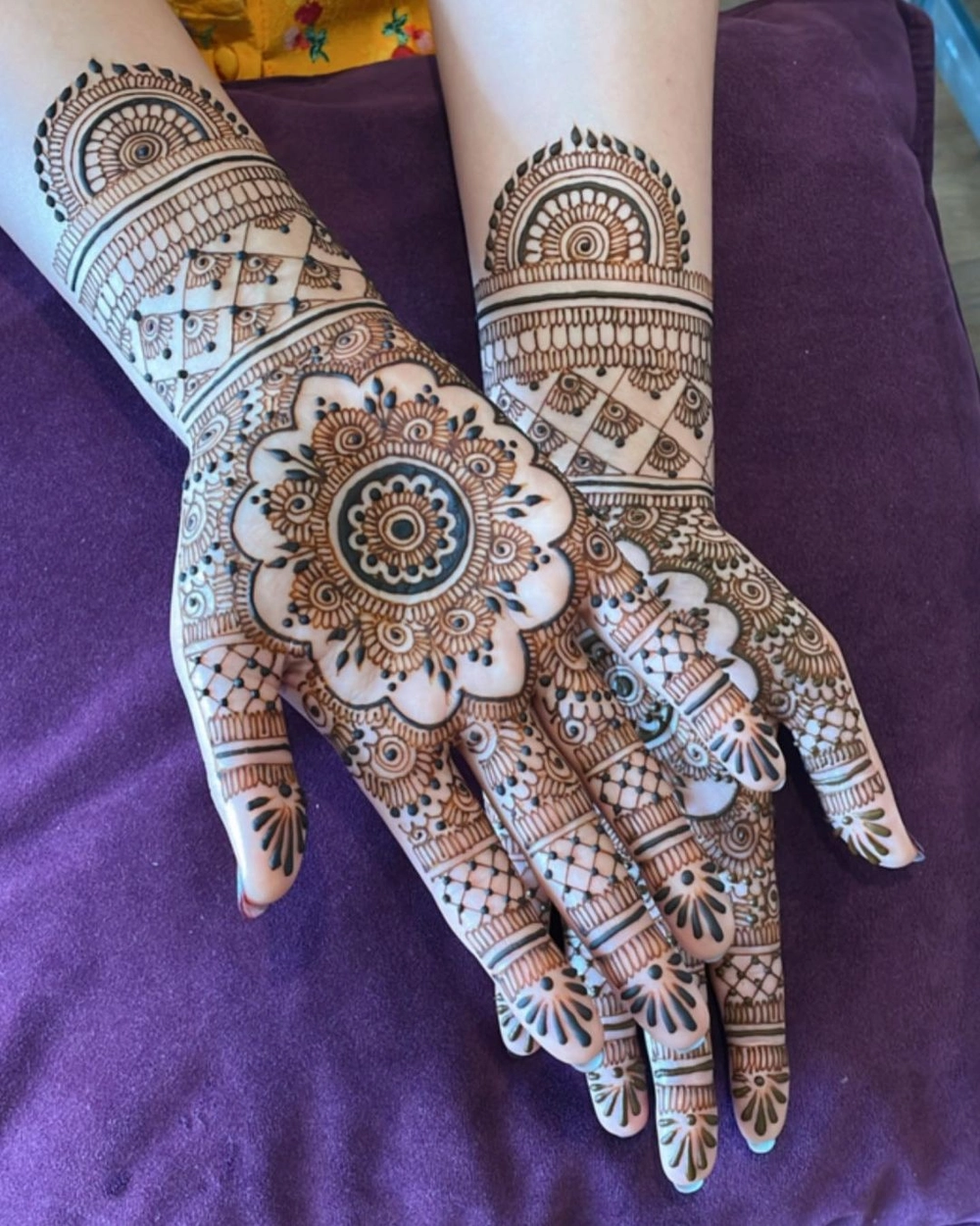 hand simple and beautiful